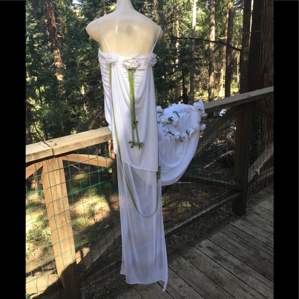 Kreativekristen original upcycled white floral evening  prom gown maxi dress - Picture 13 of 15